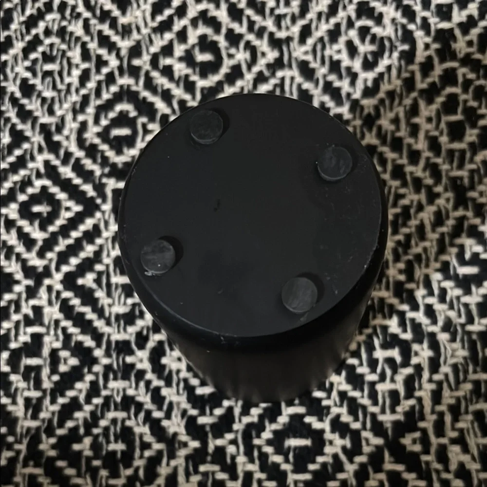 Sleek Black Toothbrush Holder